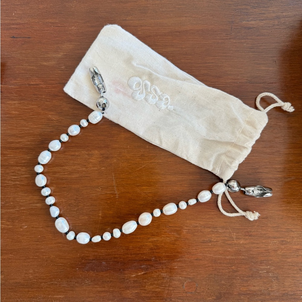 Ossa Multi Pearl Wristlet